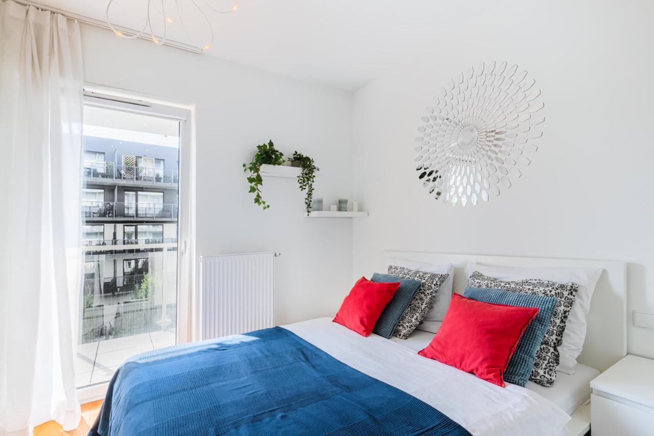 Apartamenty Homely Place Serce Poznania - Stary Rynek - Parking 部屋 写真